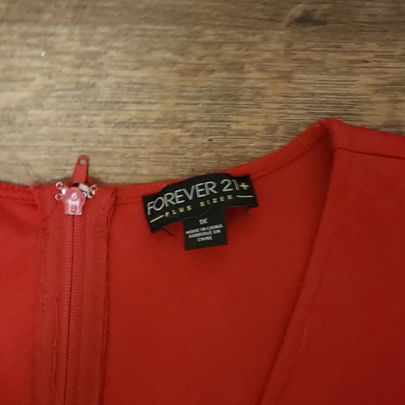 Forever21 plus red dress - Picture 4 of 6